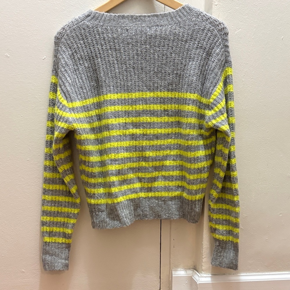 Anthropologie Gray and Yellow Striped Sweater XSP - Picture 7 of 8